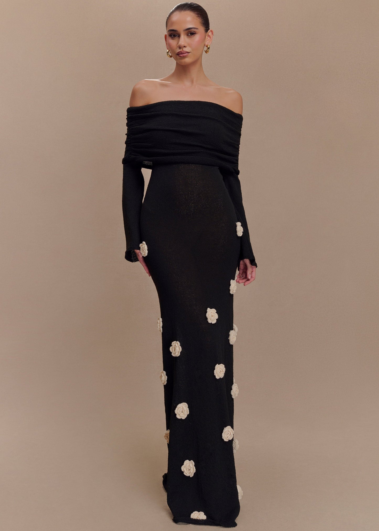 Livette - Shoulder Knit Maxi Dress