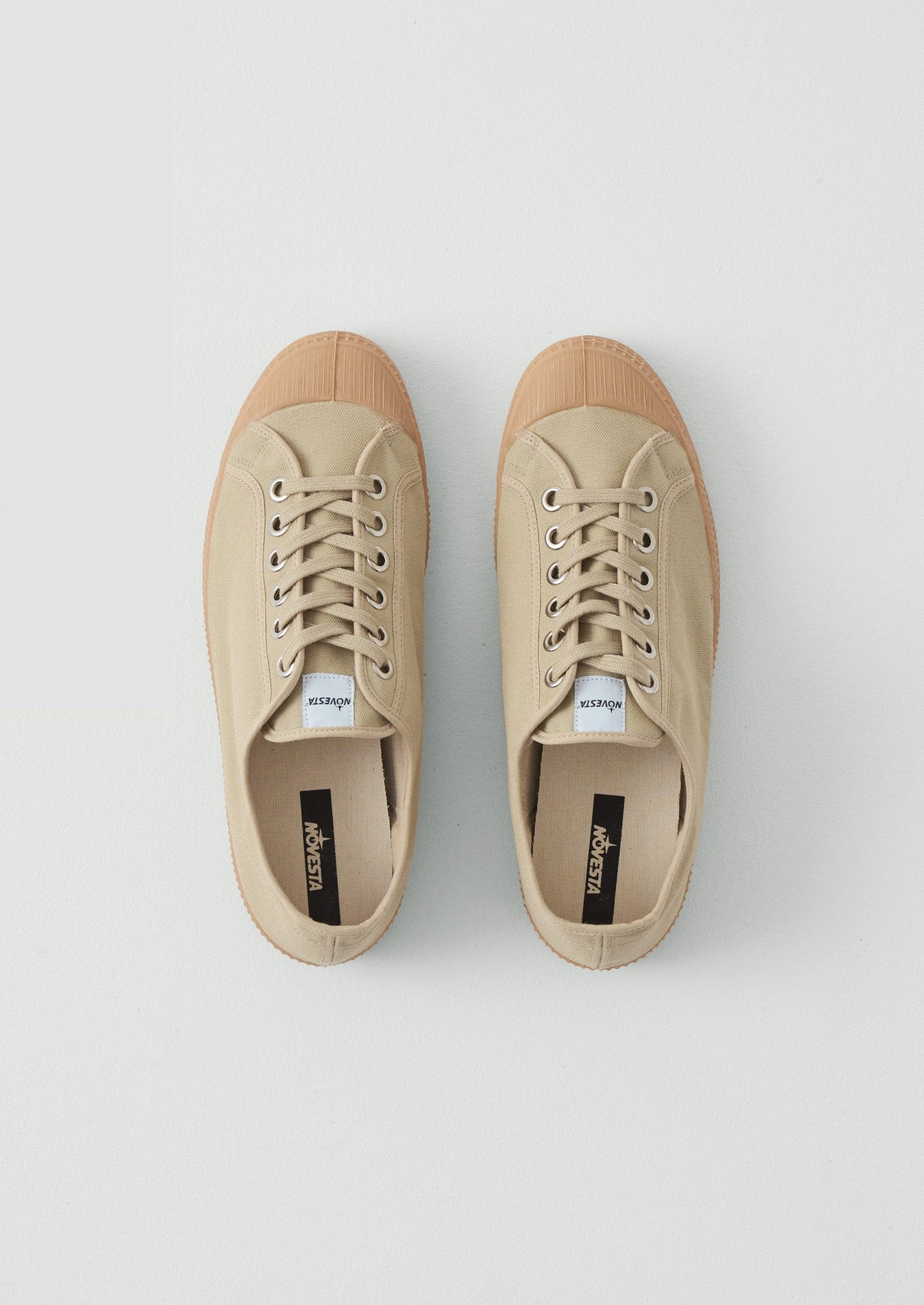 Novesta Star Master Trainers | Sand