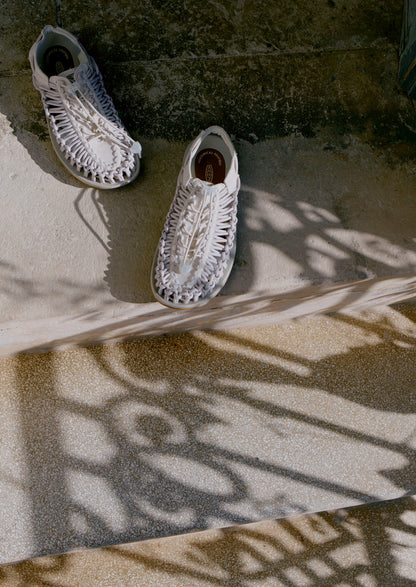 Keen Uneek Canvas Sandals | Natural/Birch