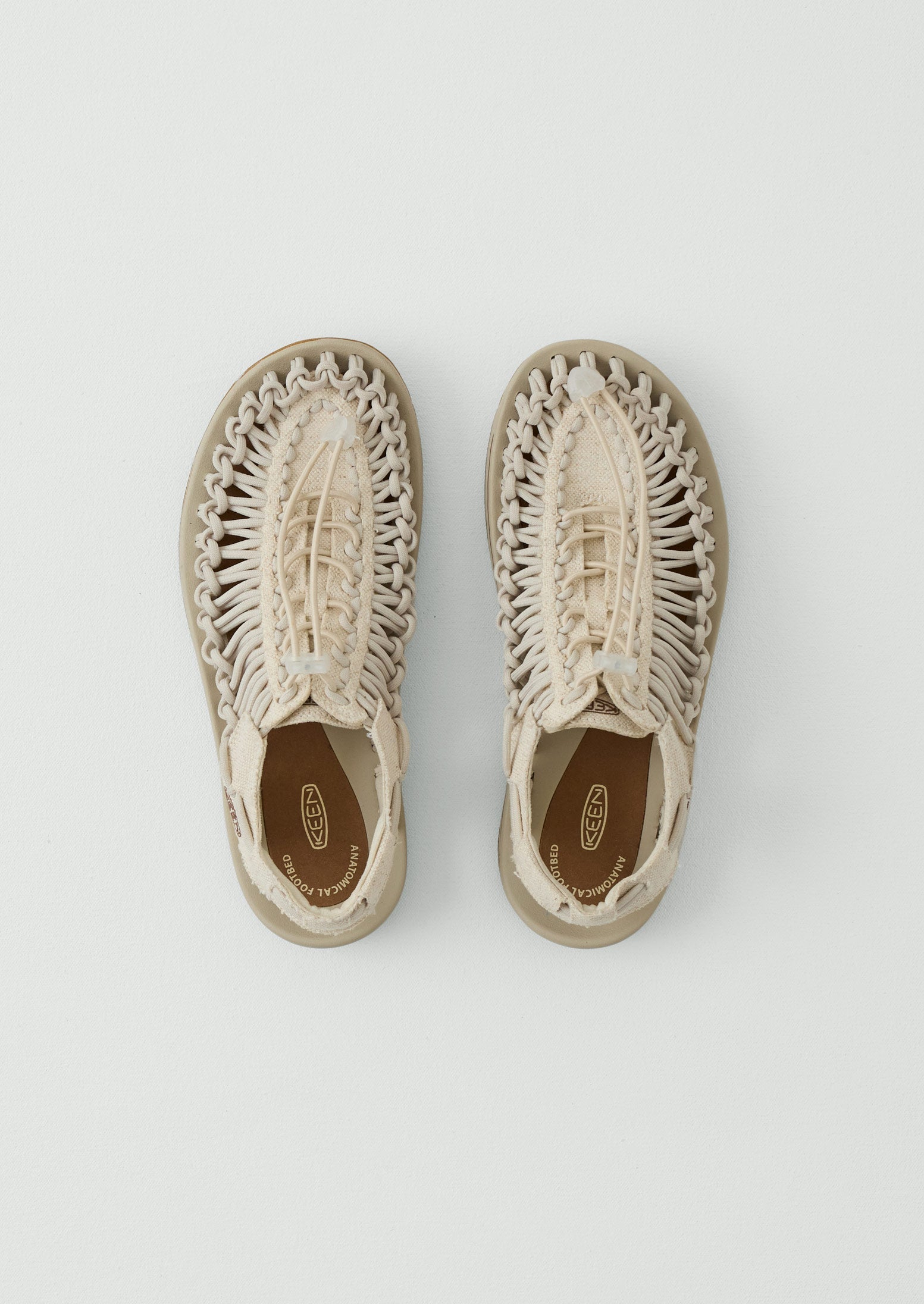 Keen Uneek Canvas Sandals | Natural/Birch