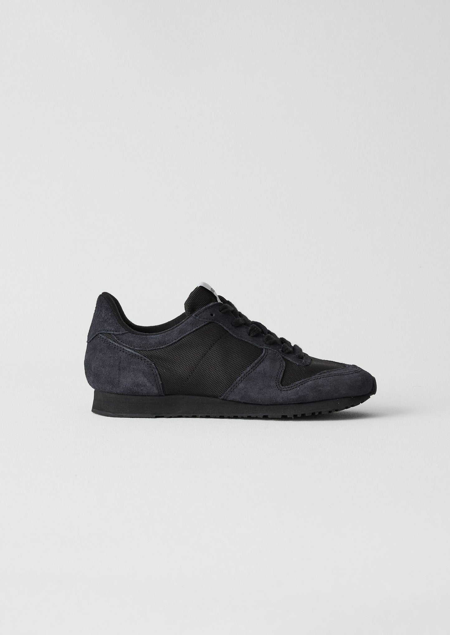 Novesta Marathon Trail Trainers | Oil