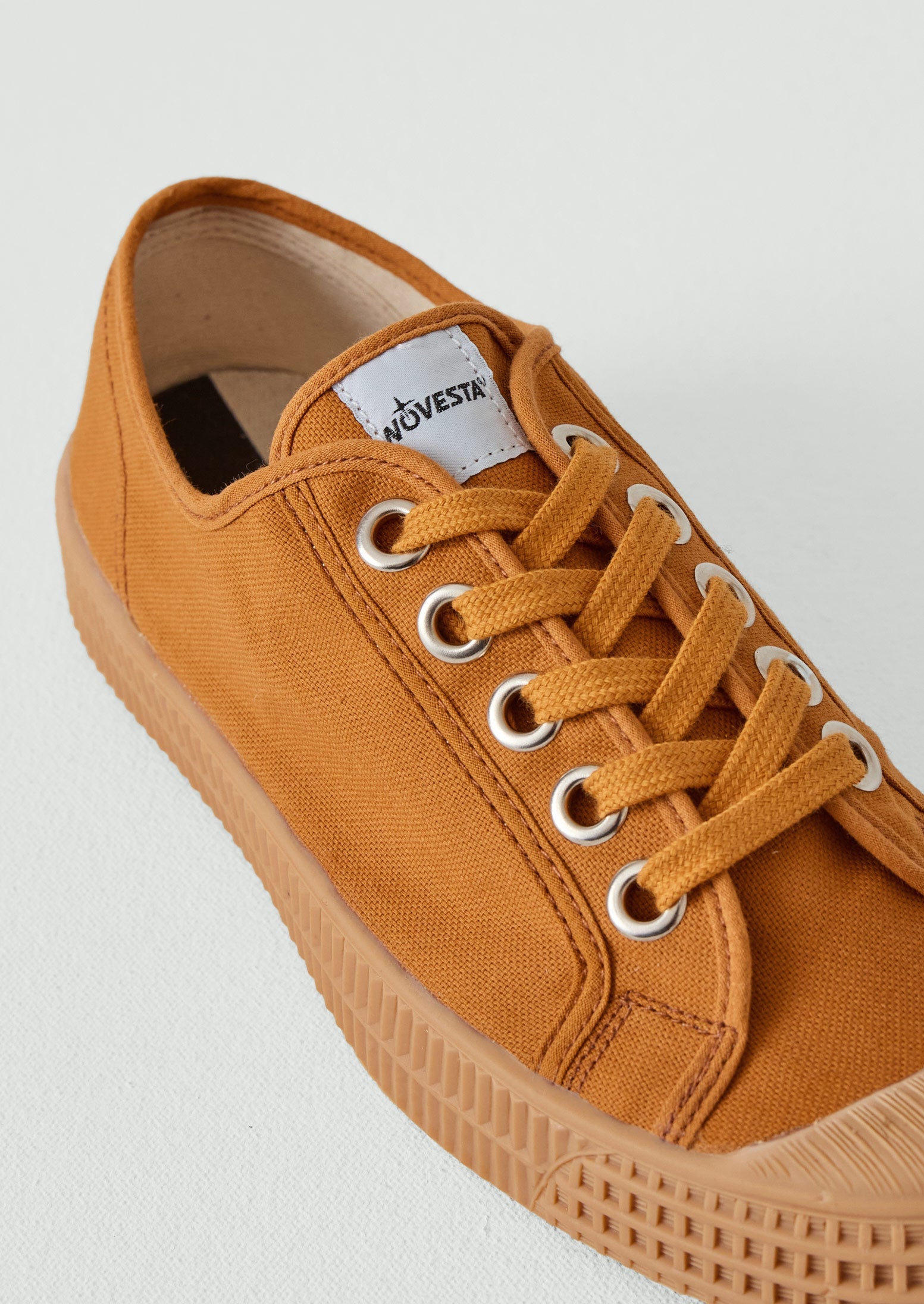 Novesta Star Master Plimsolls | Inca Gold