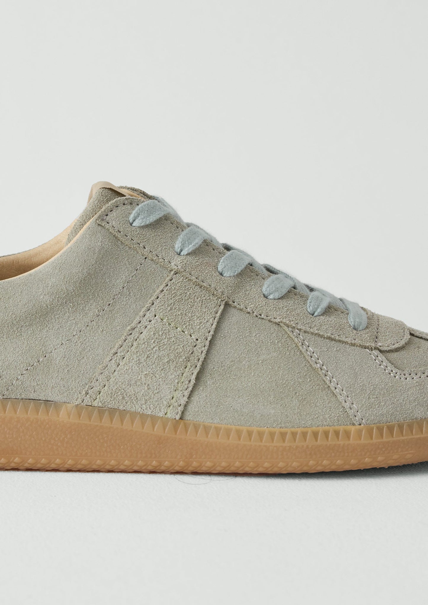 Novesta Gat Suede Trainers | Sage