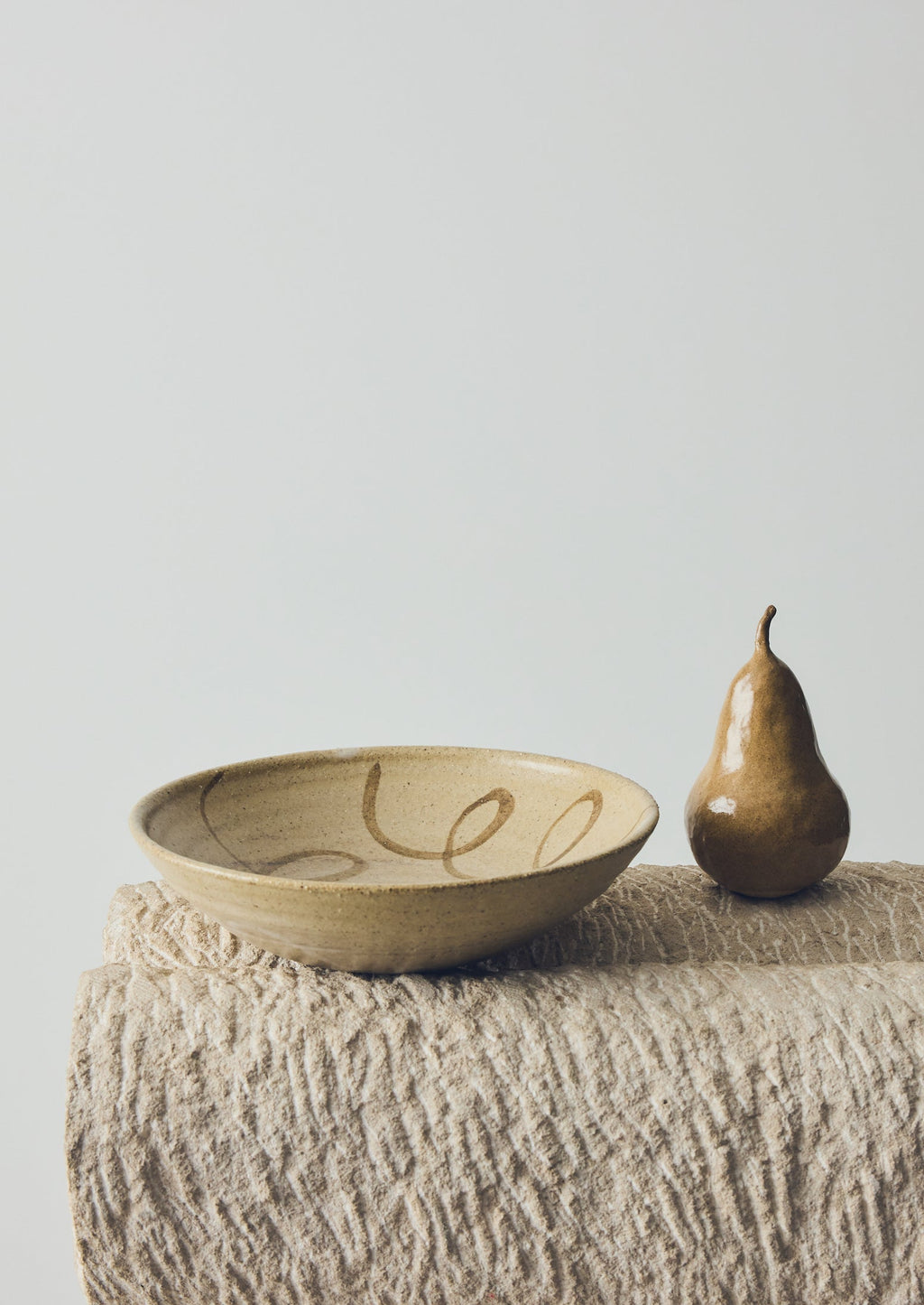 Skye Corewijn Wave Pasta Plate | Buff Stone