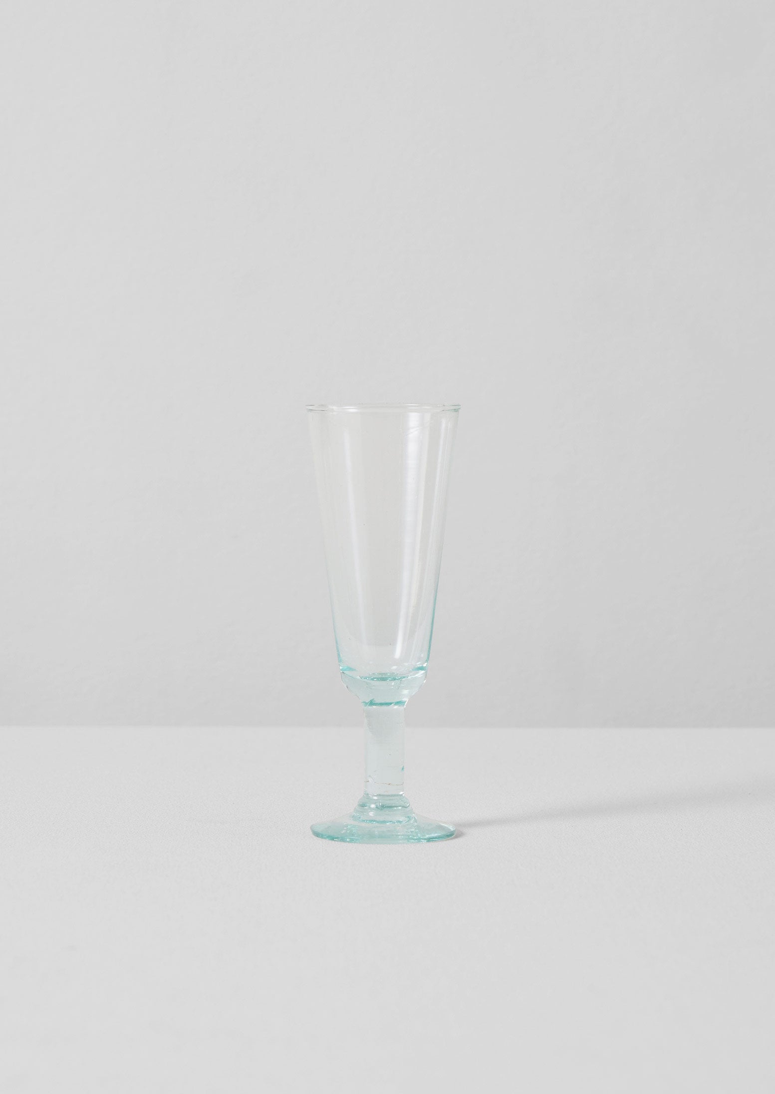 Recycled Bolivian Champagne Glasses Set | Clear