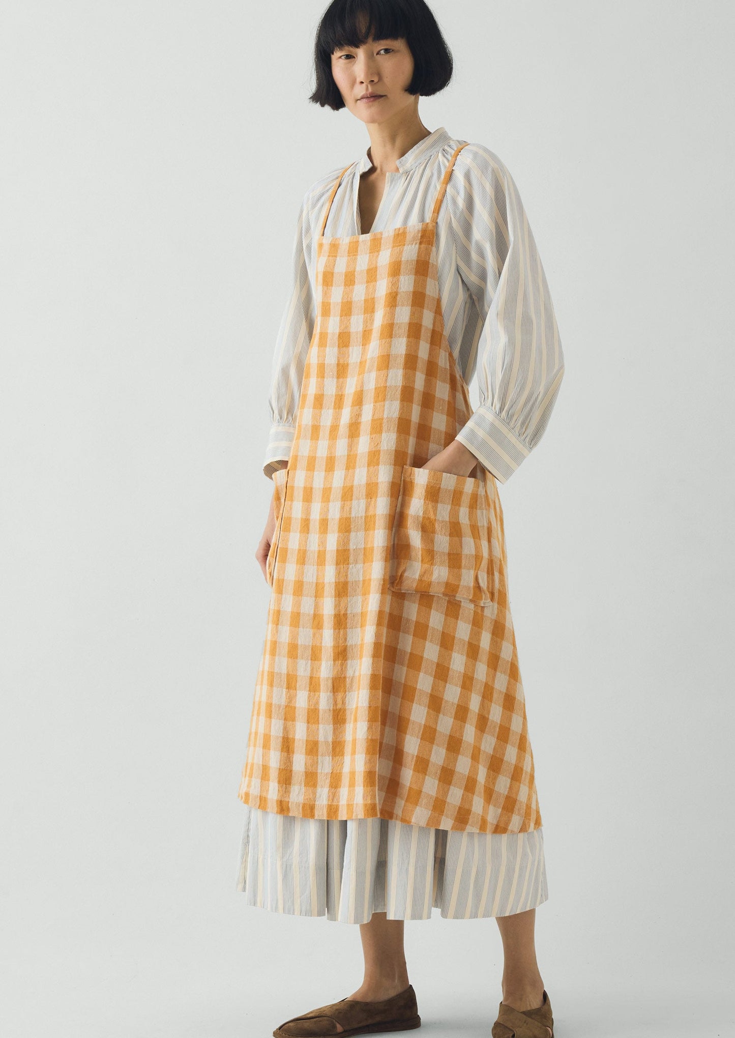 Orchard Check Cross Back Linen Cotton Apron | Mist/Cider
