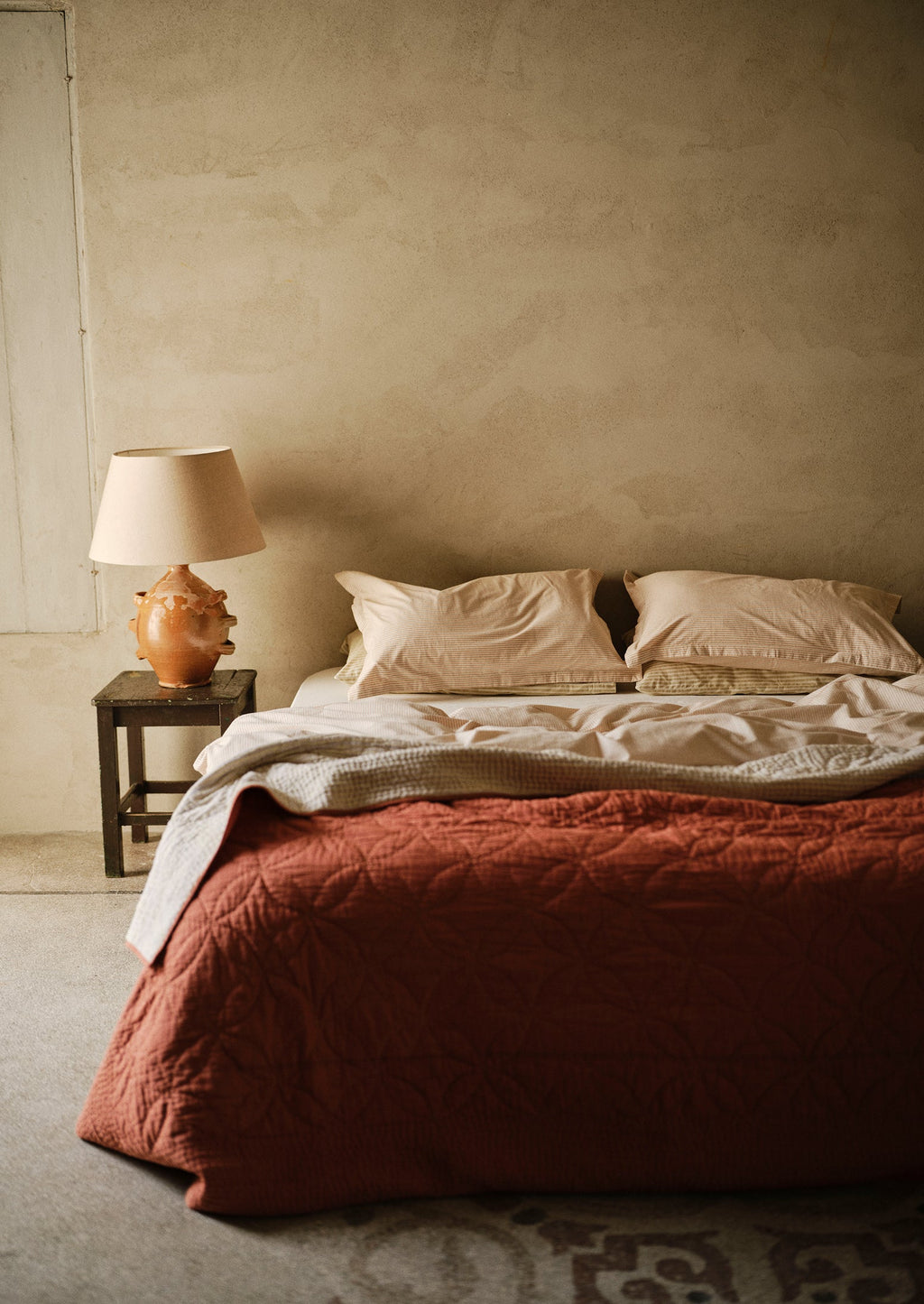 Sicily Stitch Lightweight Quilt | Blush/Lavender
