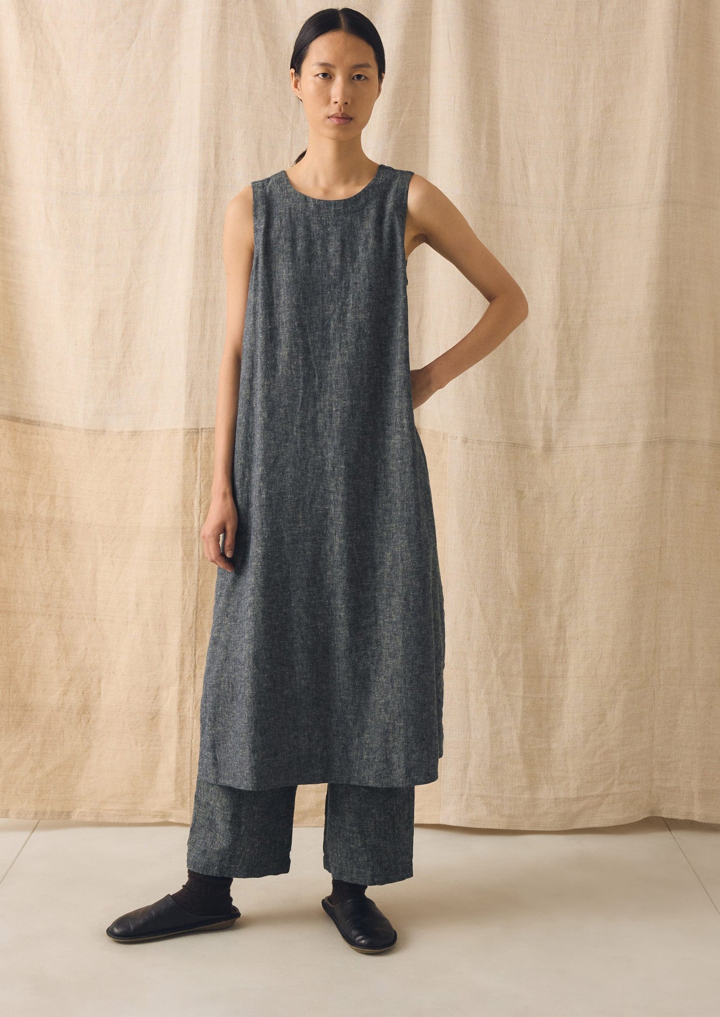 Linen Cotton Twill Apron Shift Dress | Navy/Ecru