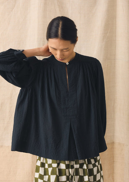 Lightweight Cotton Seersucker Shirt | Navy