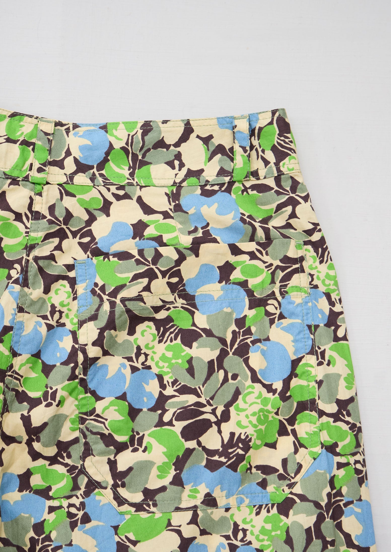 Reworn Hedgerow Print Trousers Size 6 (1245) | Multi
