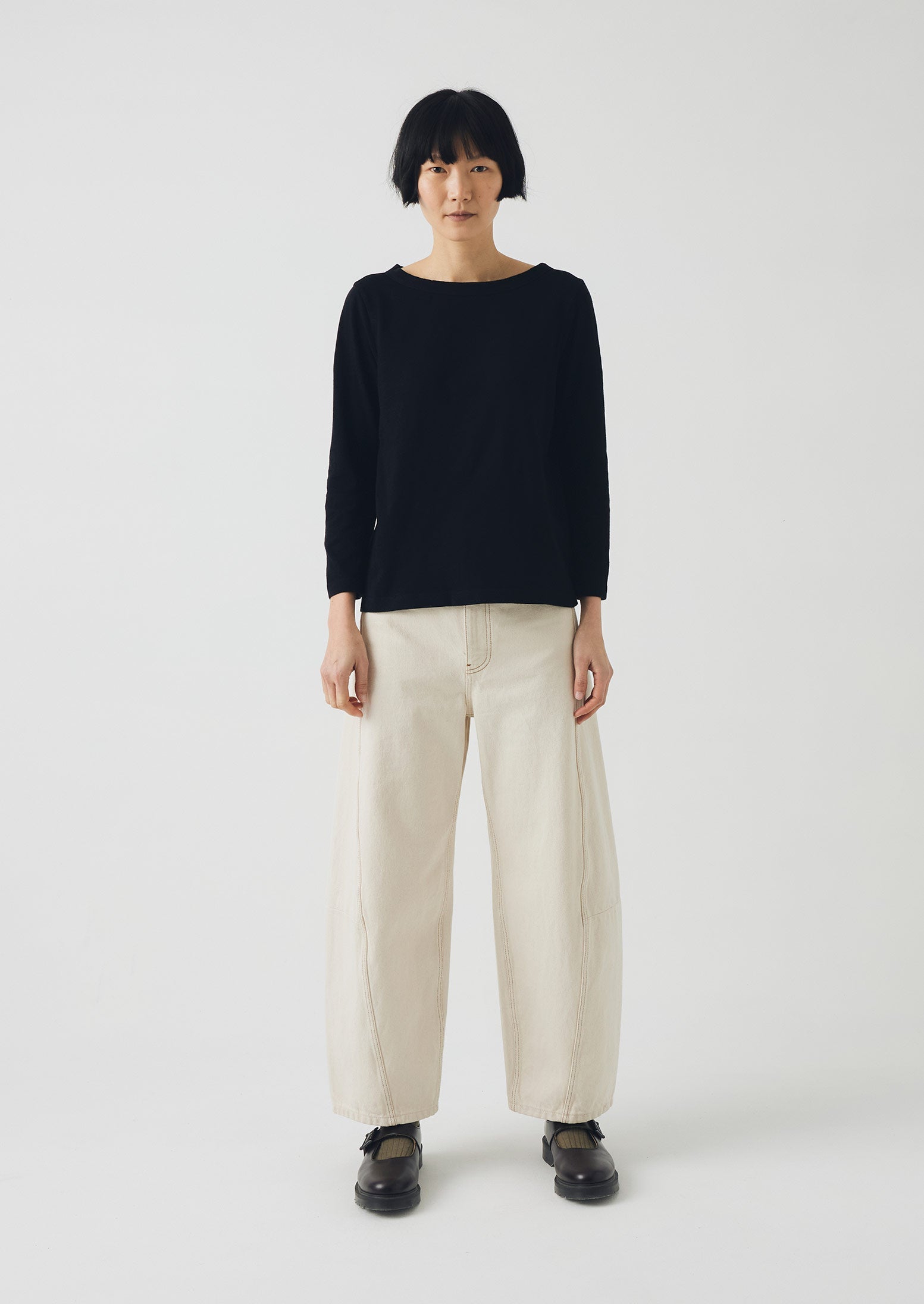 Lia Cotton Boat Neck Tee | Carbon Black