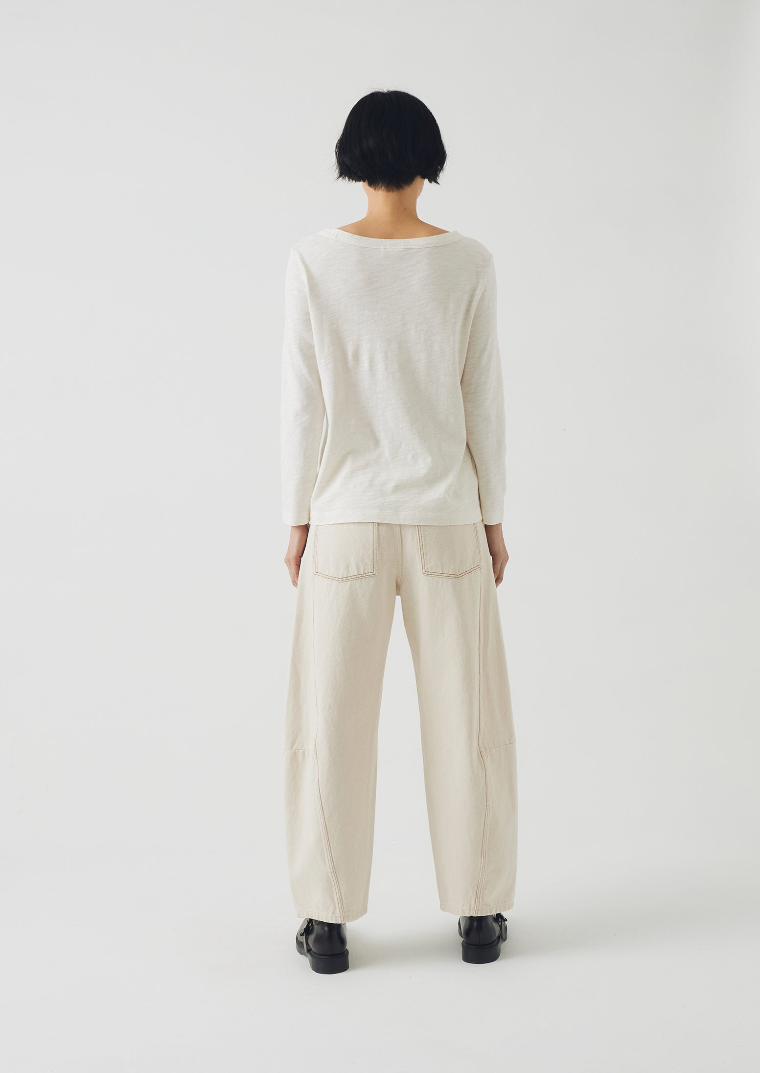 Lia Cotton Boat Neck Tee | Chalk