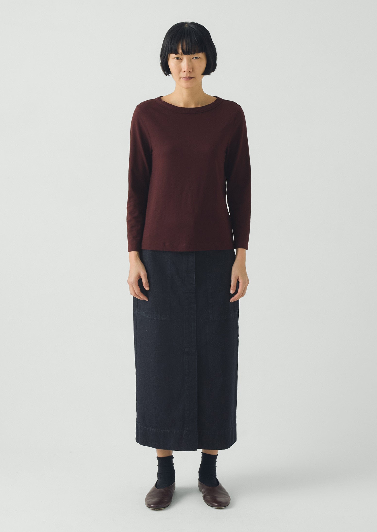 Lia Cotton Boat Neck Tee | Beetroot