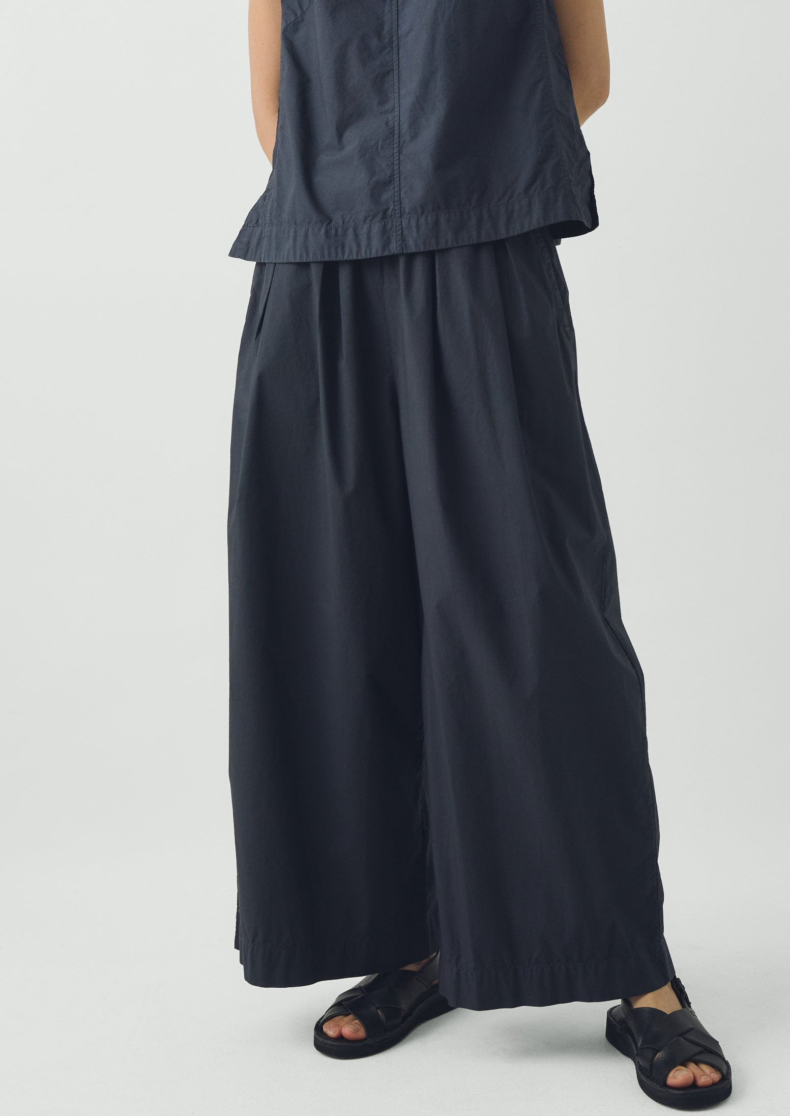 Pleated Pull On Cotton Poplin Trousers | Slate