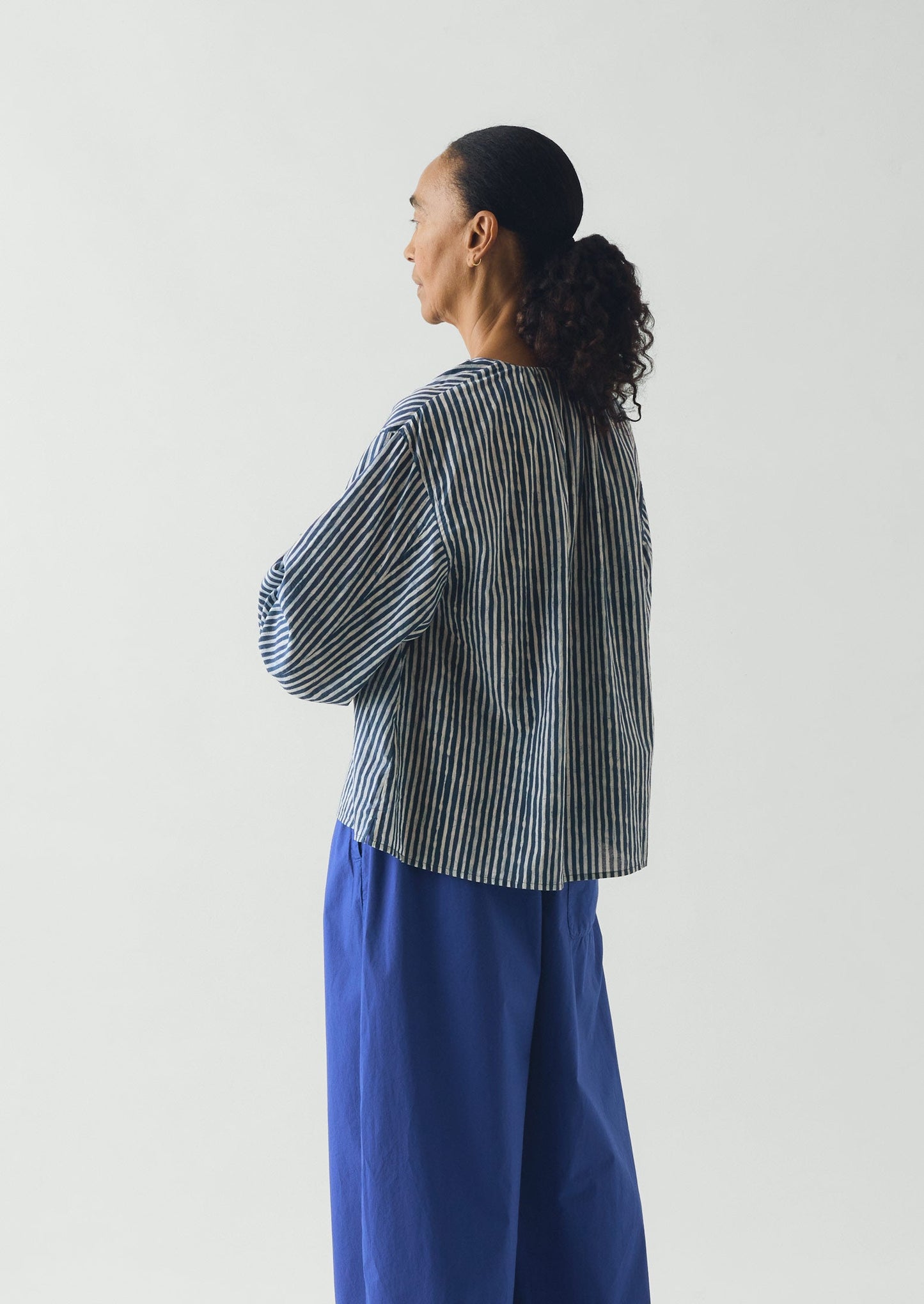 Natural Dye Stripe Cotton Gathered Top | Indigo
