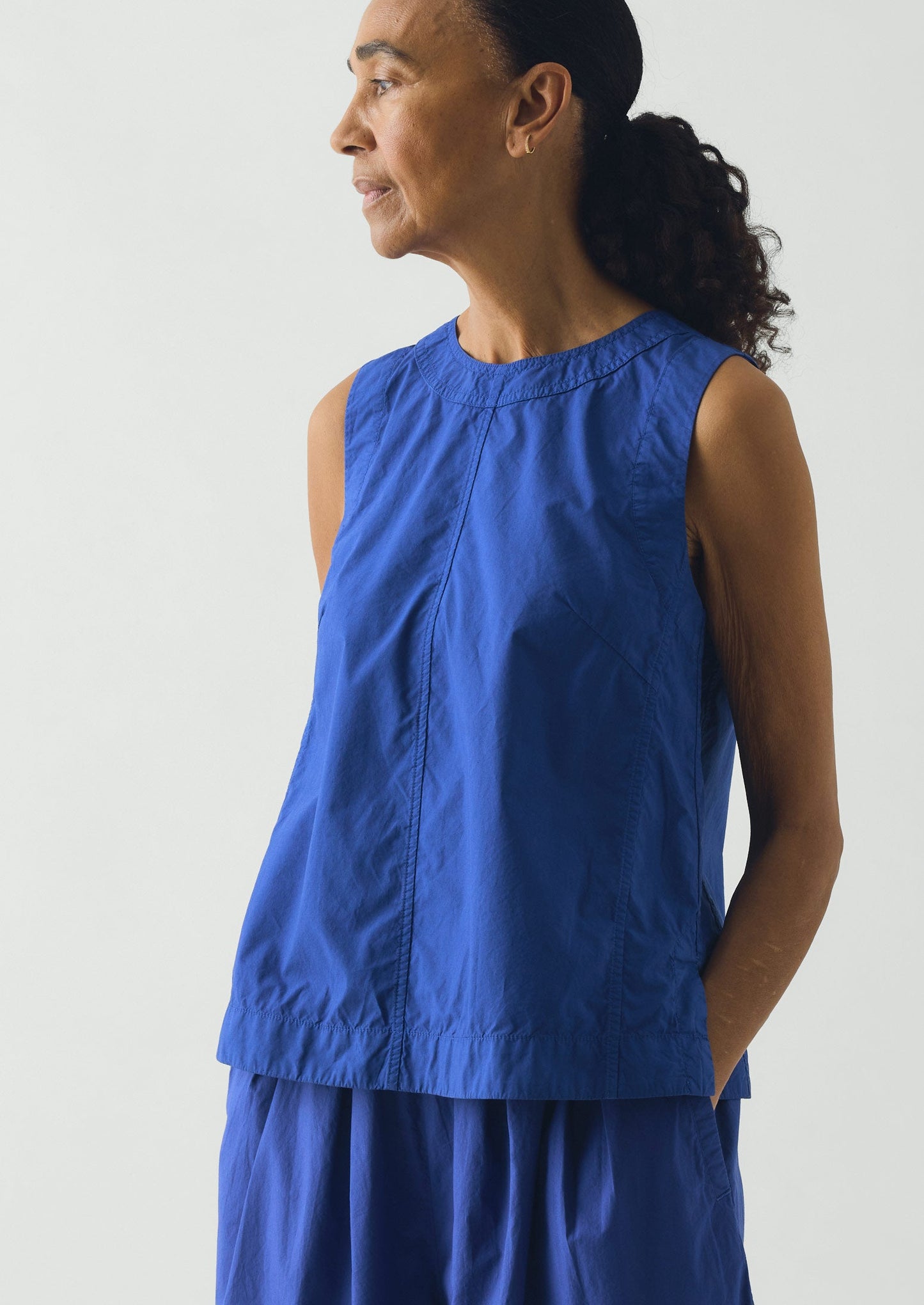 Panelled Garment Dyed Sleeveless Top | Carmine Blue