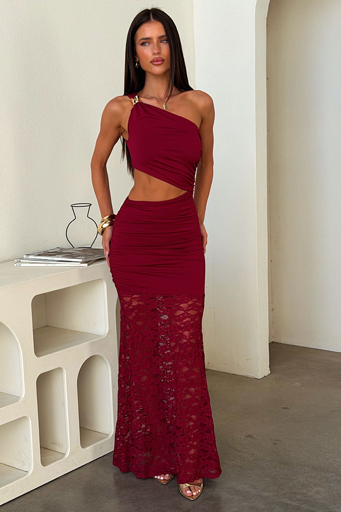 Aria Lace Maxi Dress - Burgundy